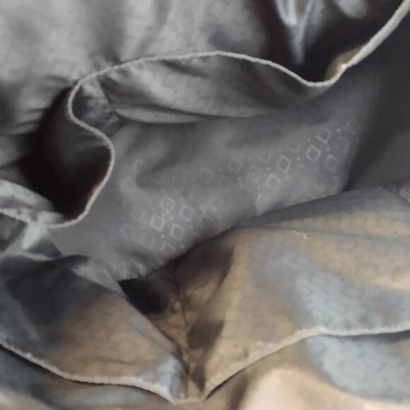 Large Vera Bradley Floral Tote - Blue/Lavender/Black/Gray 18" x 14" x 6-1/2" - Picture 11 of 11